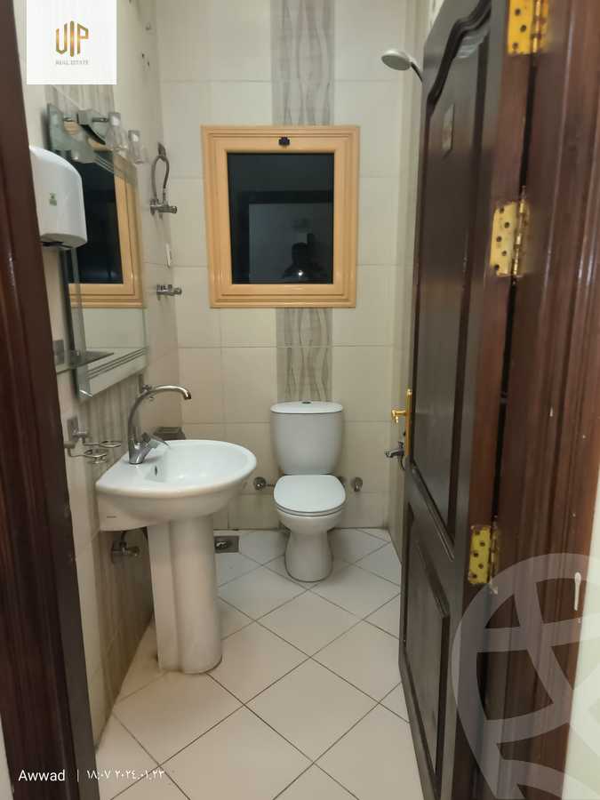 https://aqarmap.com.eg/en/listing/6229471-for-sale-cairo-new-cairo-ganob-el-akadamiya-south-academy-d-khaled-ibn-el-waleed-st