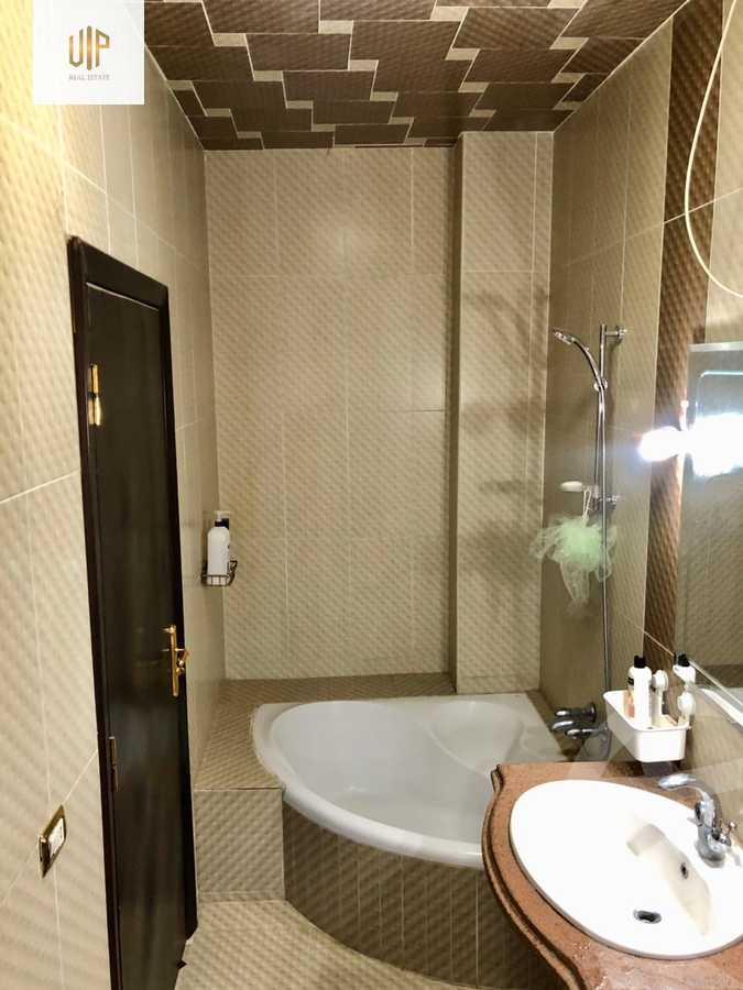 https://aqarmap.com.eg/en/listing/6229480-for-sale-cairo-new-cairo-el-ahyaa-fourth-neighborhood-street-1