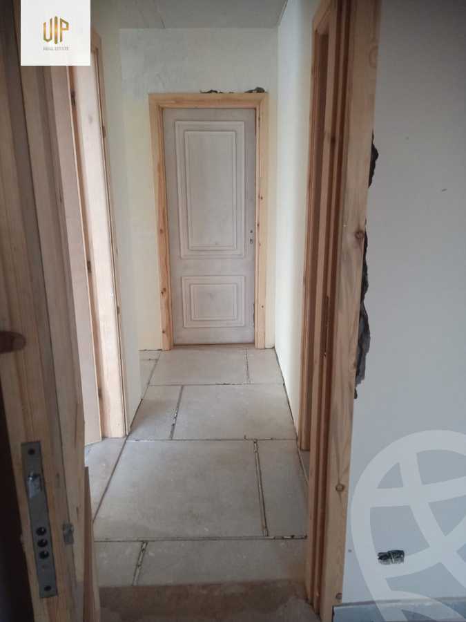 https://aqarmap.com.eg/ar/listing/6229487-for-sale-cairo-new-cairo-south-investors-mohammed-nagib-axis-st