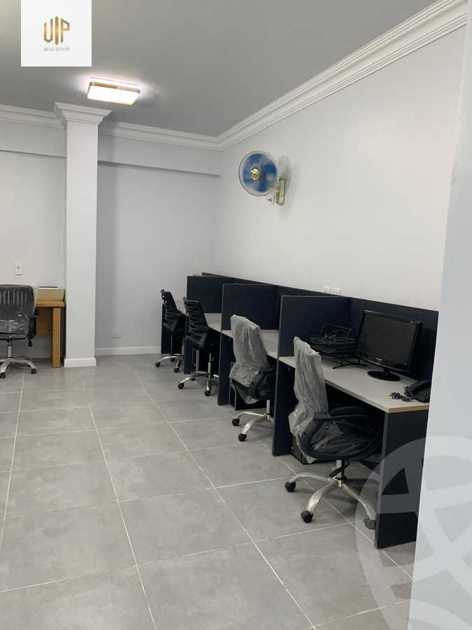 https://aqarmap.com.eg/en/listing/6238059-for-rent-cairo-new-cairo-ganob-el-akadamiya-south-academy-b-taha-hussein-st