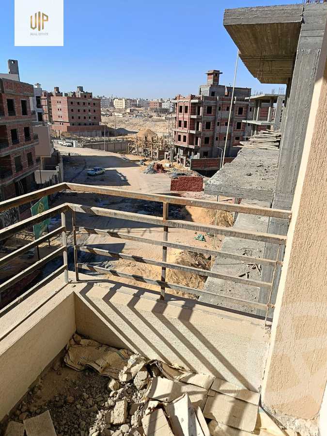 https://aqarmap.com.eg/en/listing/6253347-for-sale-cairo-new-cairo-bait-el-watan-south-suez-road-el-hay-el-takmely