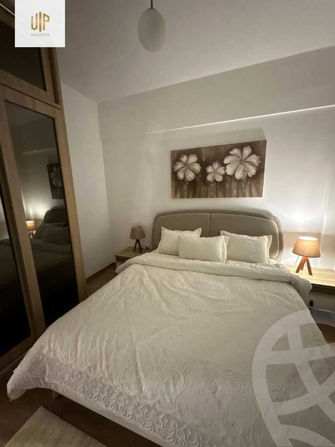 https://aqarmap.com.eg/ar/listing/6253465-for-sale-cairo-new-cairo-compounds-fifth-square