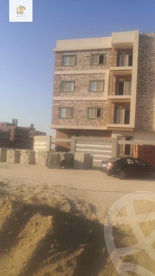 https://aqarmap.com.eg/en/listing/6255963-for-sale-cairo-new-cairo-el-ahyaa-first-neighborhood-street-1