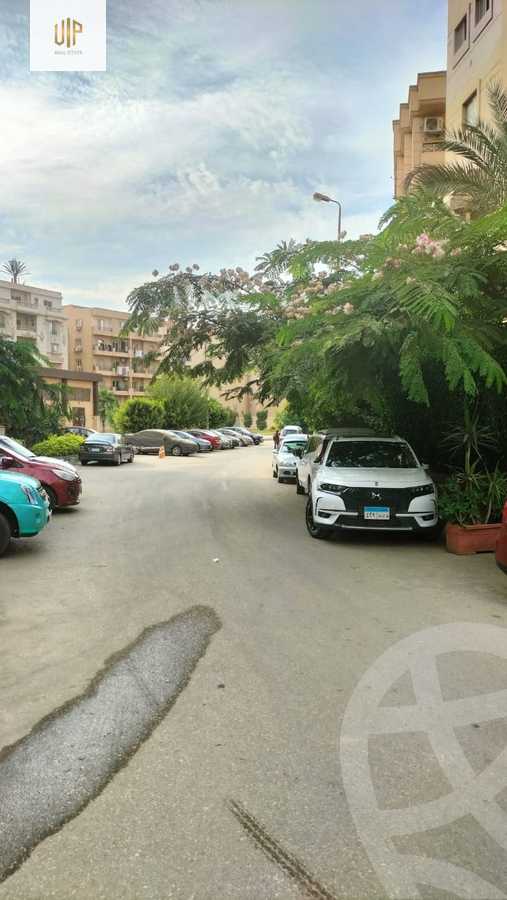 https://aqarmap.com.eg/ar/listing/6259081-for-sale-cairo-new-cairo-el-banafsg-el-banafsag-omarat-al-gabri-st