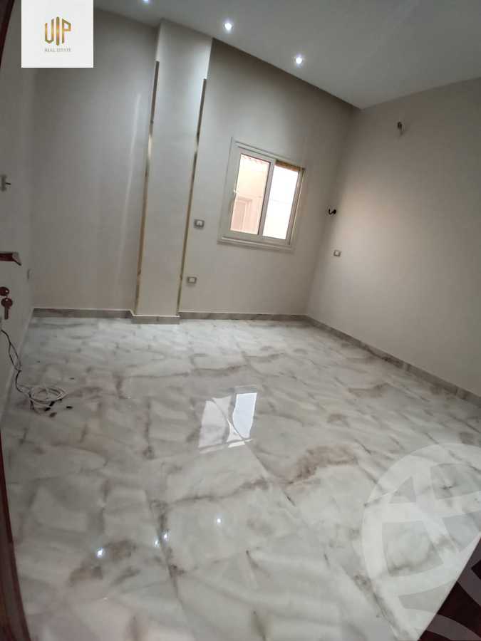 https://aqarmap.com.eg/ar/listing/6259333-for-sale-cairo-new-cairo-ganob-el-akadamiya-south-academy-o-el-sheikh-mostafa-ismael-st