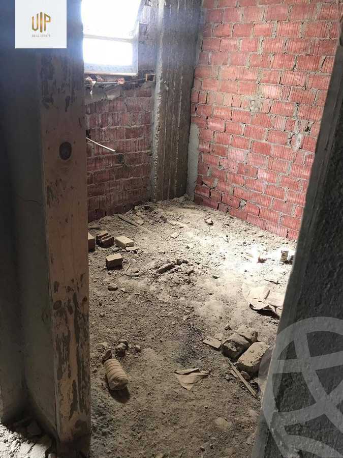 https://aqarmap.com.eg/ar/listing/6259780-for-sale-cairo-new-cairo-compounds-dobat-el-modaraat-compound-deraa-misr