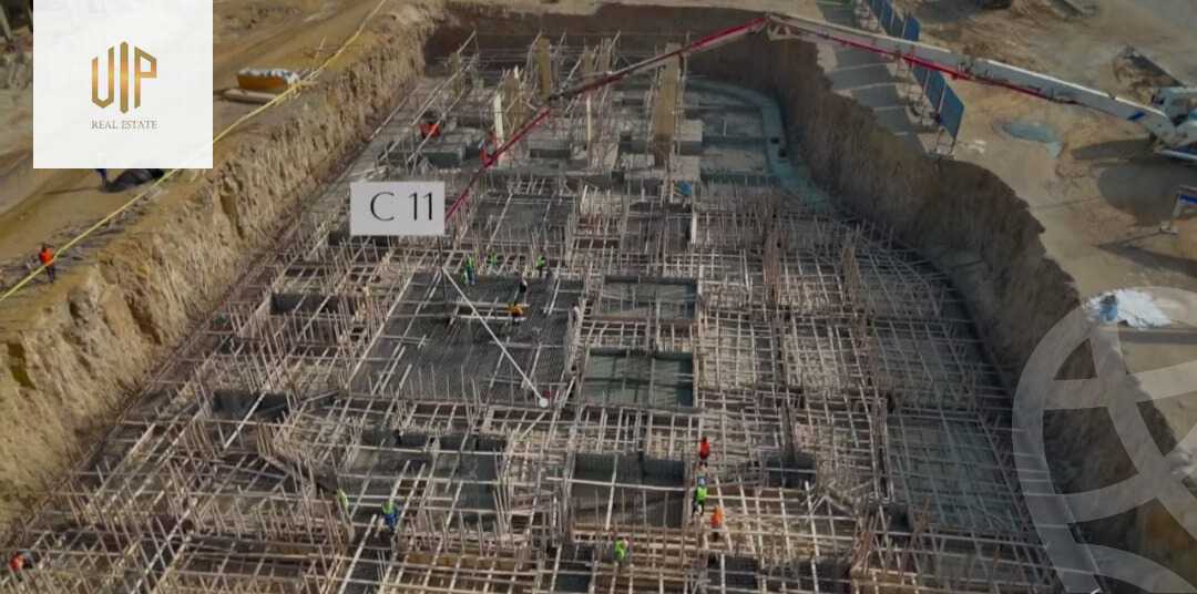 https://aqarmap.com.eg/ar/listing/6259854-for-sale-cairo-new-cairo-lmstqbl-syty-compounds-monark-compound-royal