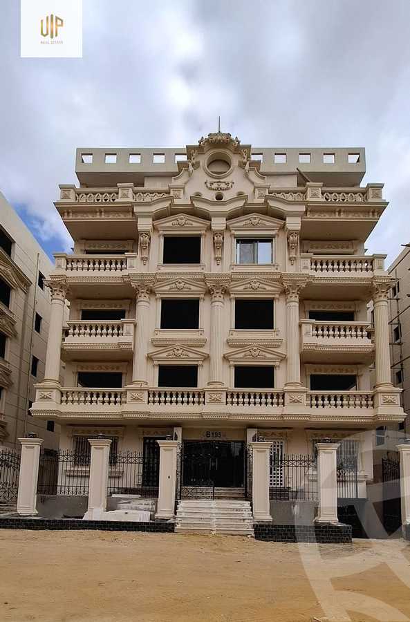 https://aqarmap.com.eg/ar/listing/6259906-for-sale-cairo-el-shorouk-compounds-maadi-view