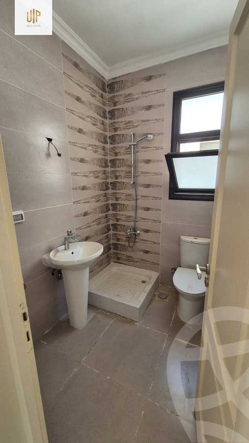https://aqarmap.com.eg/ar/listing/6261806-for-sale-cairo-new-administrative-capital-r7-celia-mntq-l-mrt-1