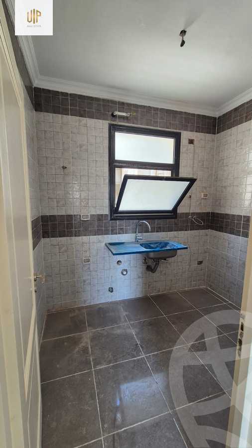 https://aqarmap.com.eg/ar/listing/6261806-for-sale-cairo-new-administrative-capital-r7-celia-mntq-l-mrt-1