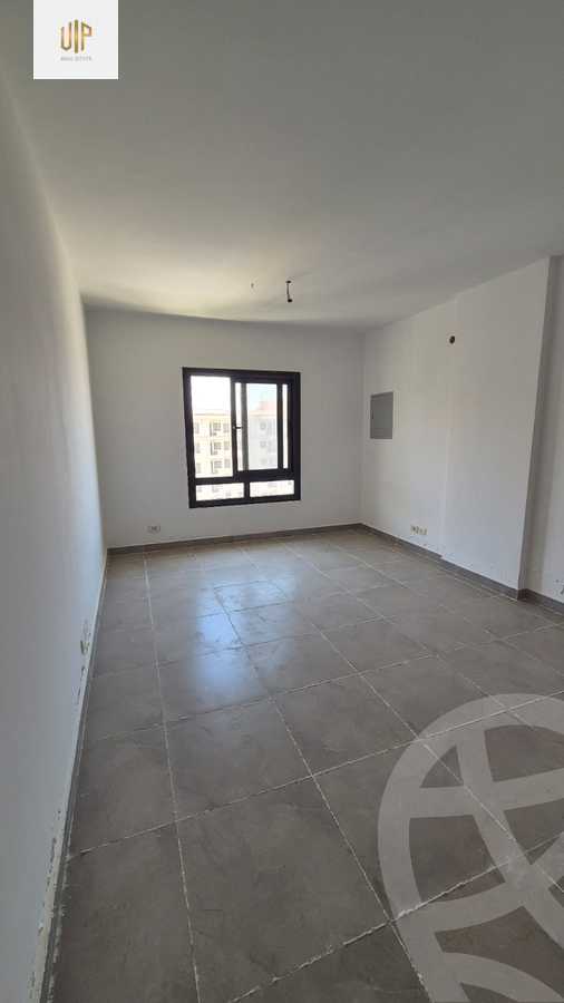 https://aqarmap.com.eg/ar/listing/6261806-for-sale-cairo-new-administrative-capital-r7-celia-mntq-l-mrt-1