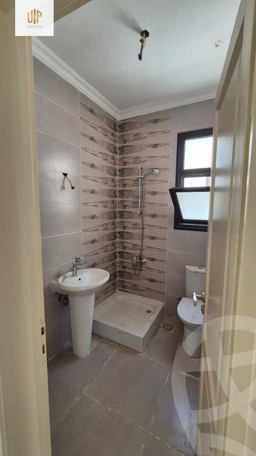 https://aqarmap.com.eg/ar/listing/6261806-for-sale-cairo-new-administrative-capital-r7-celia-mntq-l-mrt-1