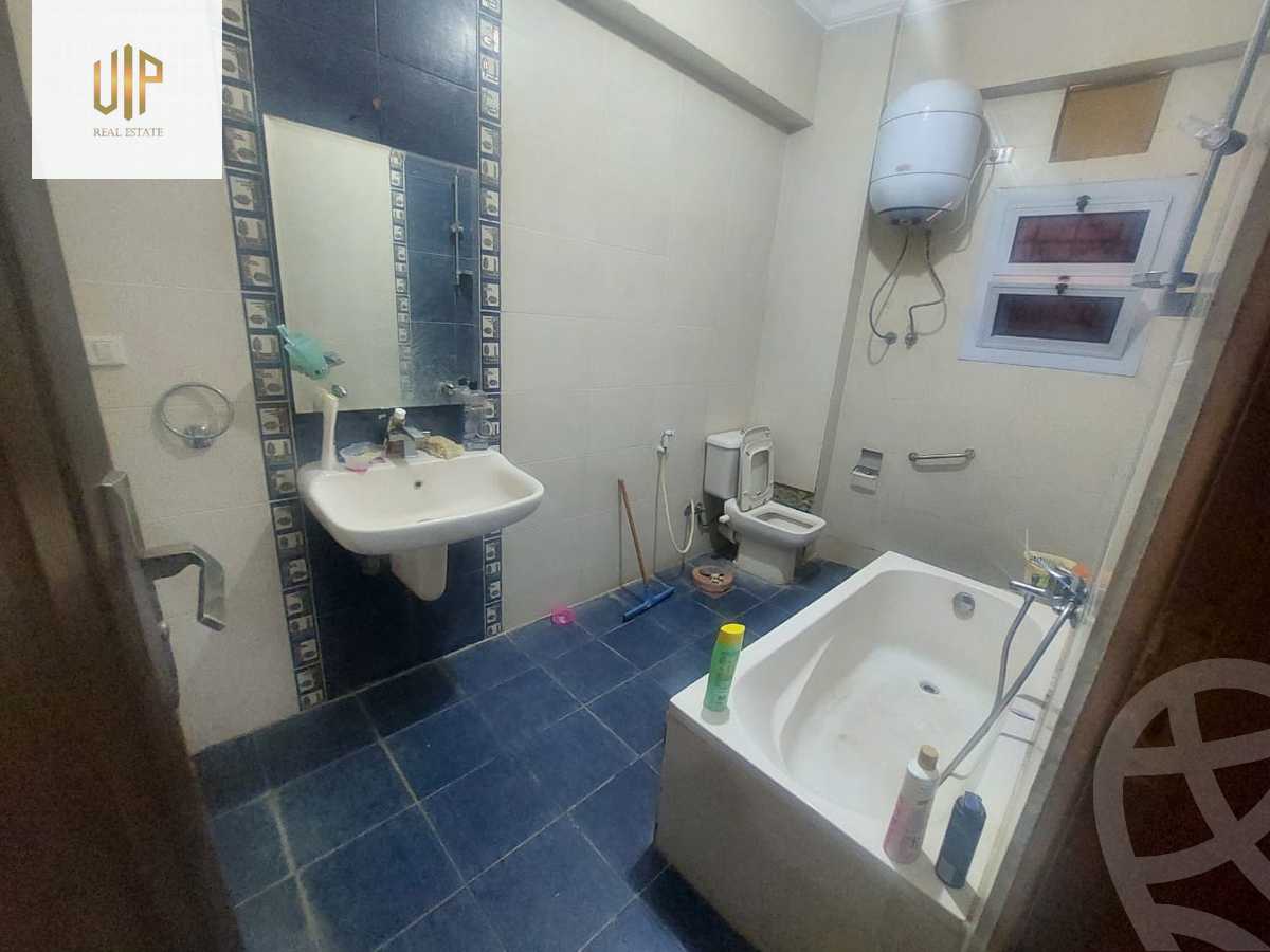 https://aqarmap.com.eg/en/listing/6271582-for-sale-cairo-new-cairo-el-banafsg-el-banafsag-7-abdullah-mosalamy-st