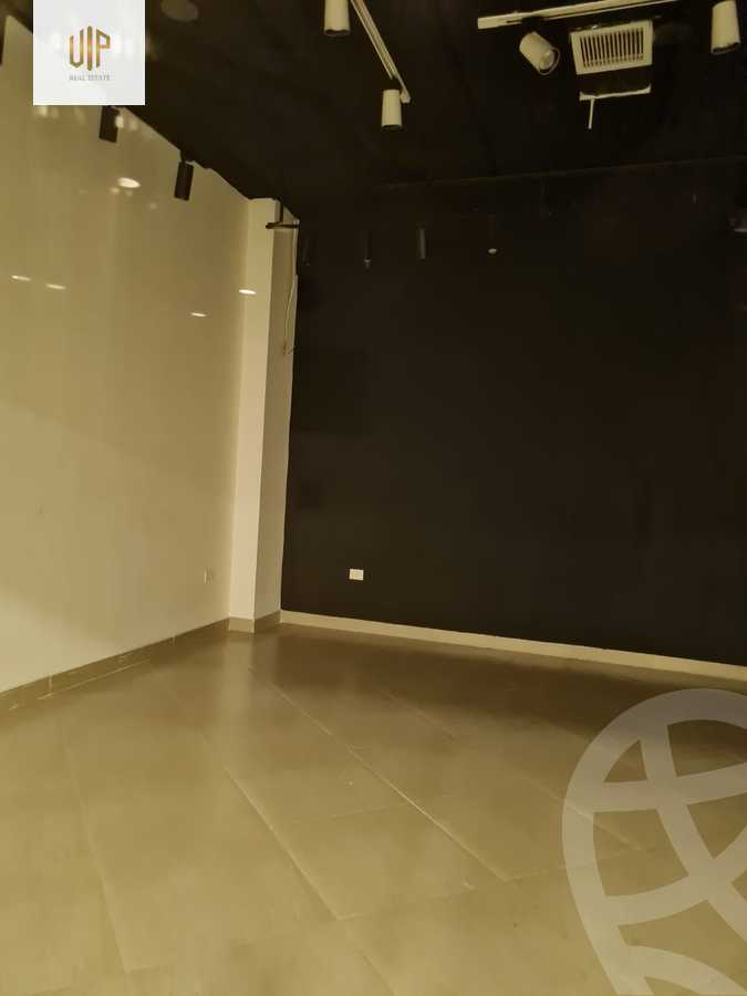 https://aqarmap.com.eg/ar/listing/6306592-for-sale-cairo-new-cairo-first-settlement-mhwr-mstfy-kml