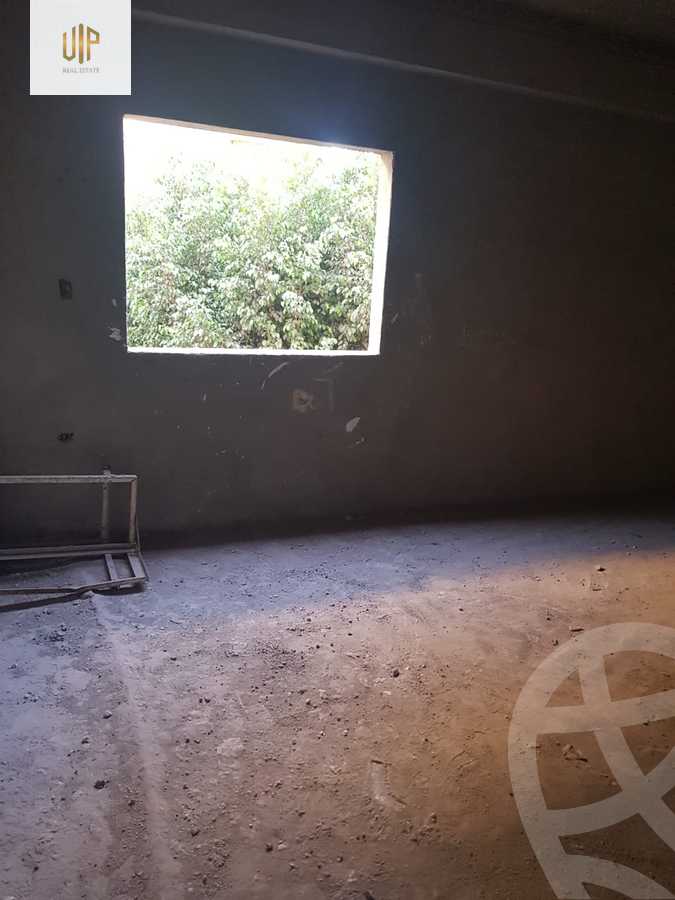 https://aqarmap.com.eg/en/listing/6313147-for-sale-cairo-new-cairo-compounds-nakhil-village