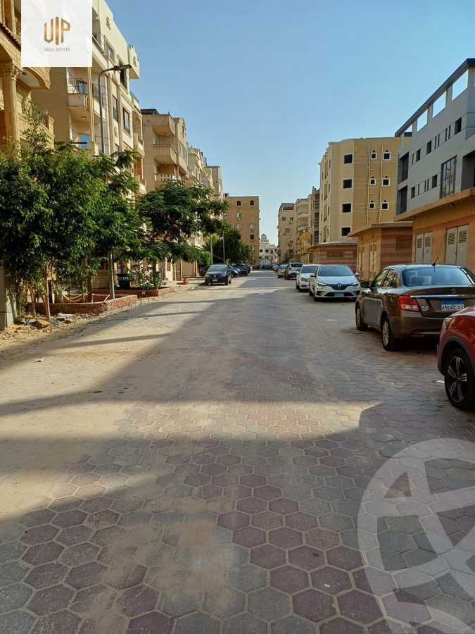 https://aqarmap.com.eg/ar/listing/6325512-for-sale-cairo-new-cairo-compounds-el-mostashareen-compound