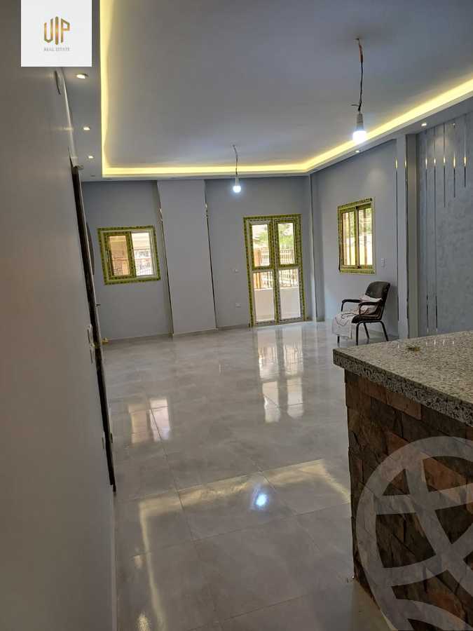 https://aqarmap.com.eg/ar/listing/6325846-for-sale-cairo-new-cairo-compounds-el-mostashareen-compound