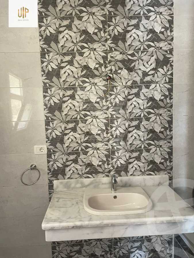 https://aqarmap.com.eg/en/listing/6330837-for-sale-cairo-new-cairo-compounds-brwmynd-ryzydns-wdy-djl-llttwyr