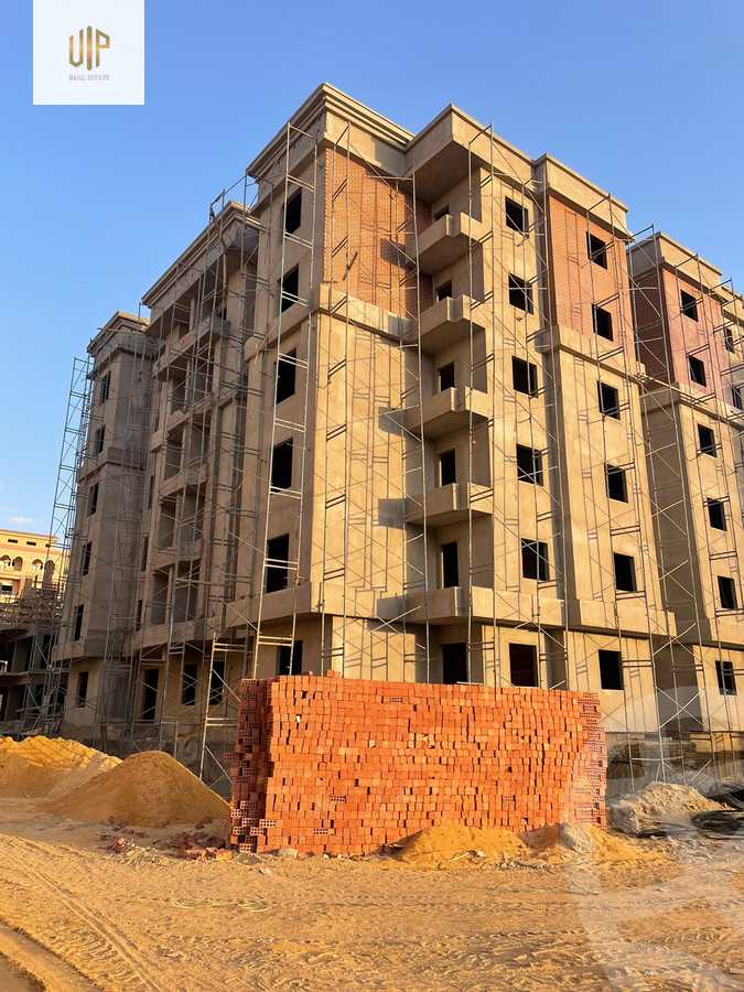 https://aqarmap.com.eg/en/listing/6350646-for-sale-cairo-new-cairo-compounds-century-city-compound-vintage-development
