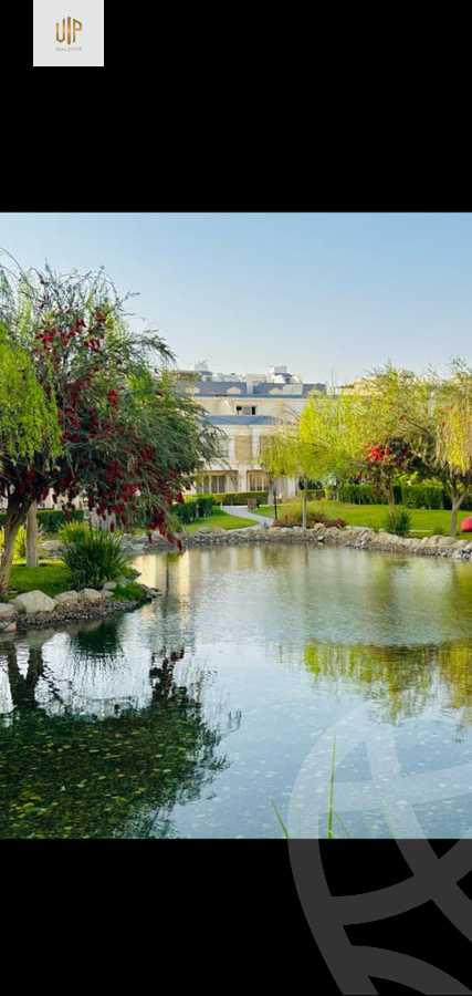 https://aqarmap.com.eg/en/listing/6361524-for-sale-cairo-new-cairo-compounds-mountain-view-hyde-park