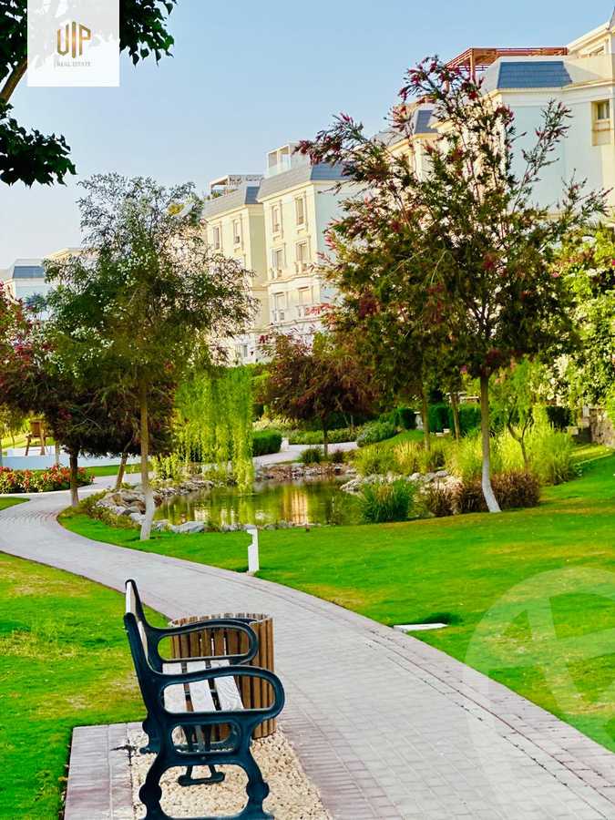 https://aqarmap.com.eg/en/listing/6361524-for-sale-cairo-new-cairo-compounds-mountain-view-hyde-park