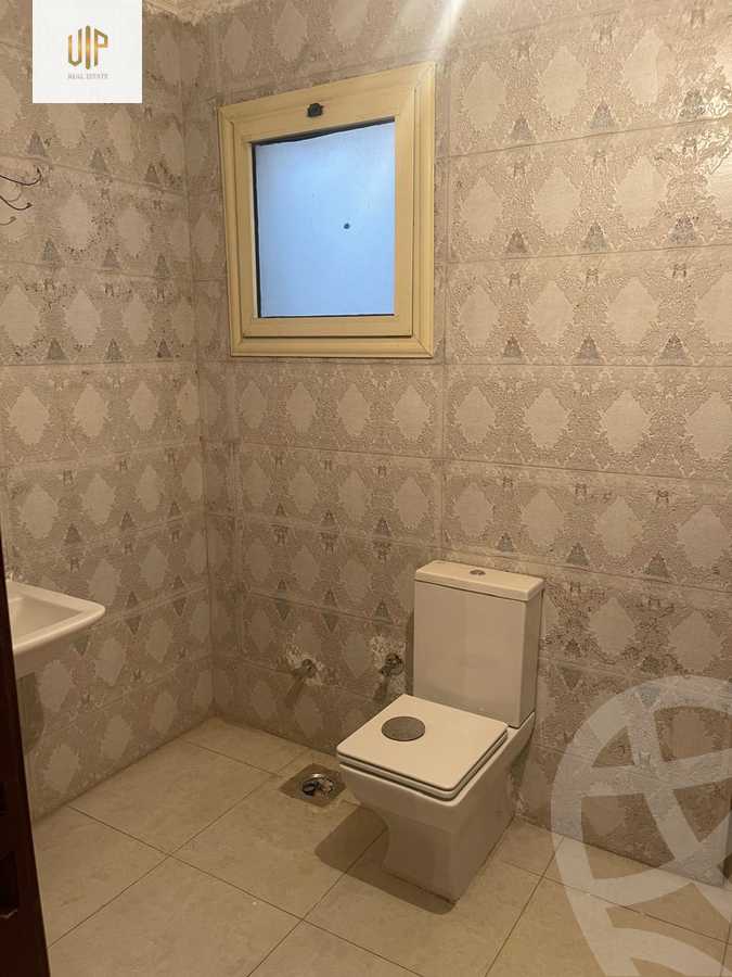 https://aqarmap.com.eg/en/listing/6366475-for-sale-cairo-new-cairo-el-ahyaa-fifth-neighborhood-akhnaton-st