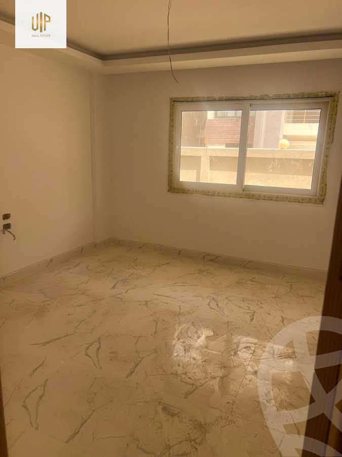https://aqarmap.com.eg/ar/listing/6376649-for-sale-cairo-new-cairo-compounds-flowers-park
