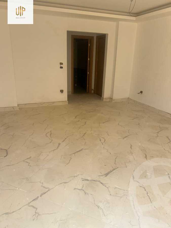 https://aqarmap.com.eg/ar/listing/6376649-for-sale-cairo-new-cairo-compounds-flowers-park