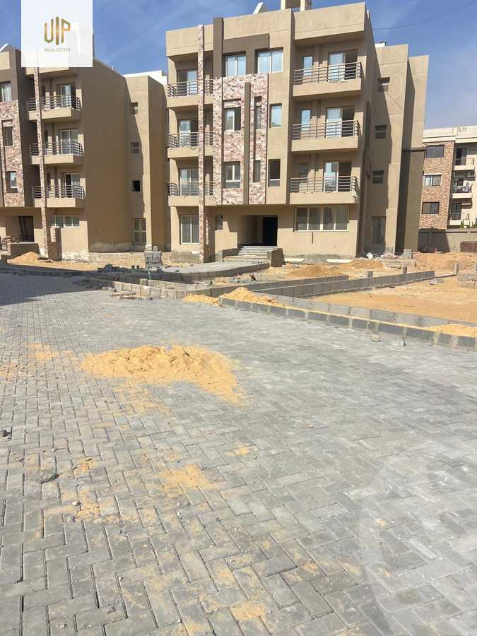 https://aqarmap.com.eg/ar/listing/6376649-for-sale-cairo-new-cairo-compounds-flowers-park
