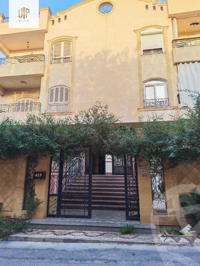 https://aqarmap.com.eg/en/listing/6418749-for-sale-cairo-new-cairo-compounds-nakhil-village