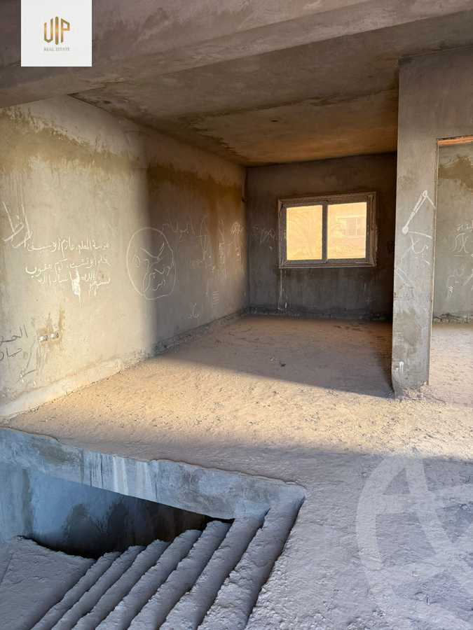 https://aqarmap.com.eg/en/listing/6421984-for-sale-cairo-new-cairo-compounds-les-rois