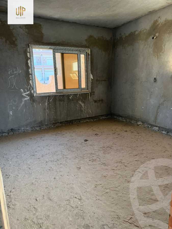 https://aqarmap.com.eg/en/listing/6421984-for-sale-cairo-new-cairo-compounds-les-rois
