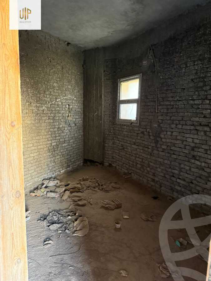 https://aqarmap.com.eg/en/listing/6421984-for-sale-cairo-new-cairo-compounds-les-rois