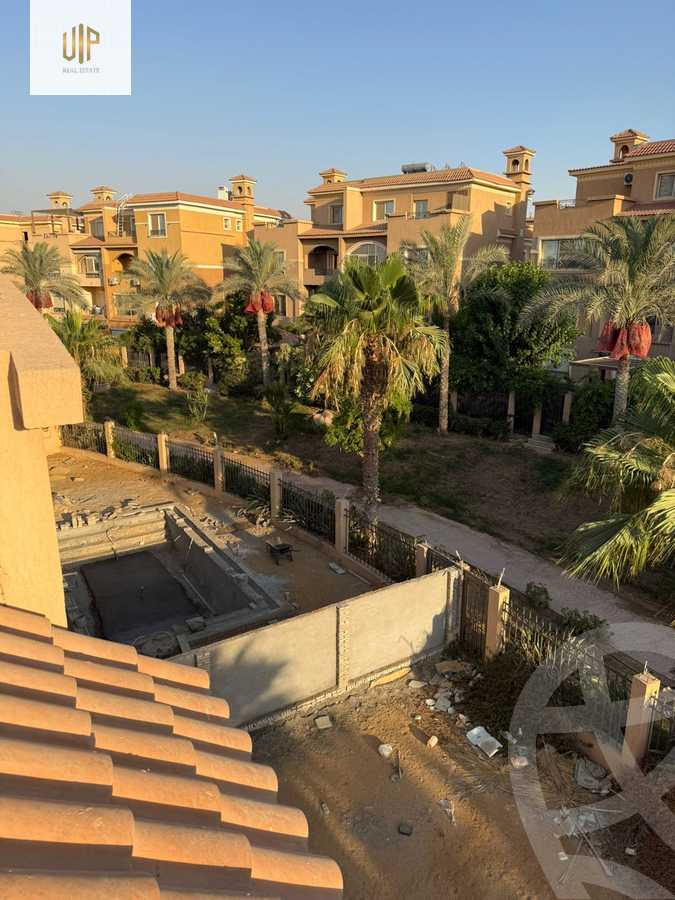 https://aqarmap.com.eg/en/listing/6421984-for-sale-cairo-new-cairo-compounds-les-rois