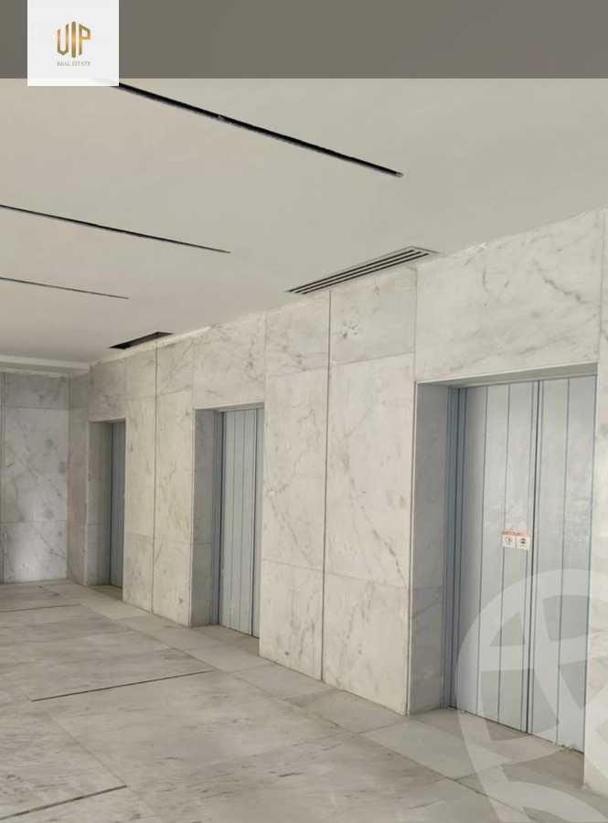 https://aqarmap.com.eg/en/listing/6425710-for-sale-cairo-new-cairo-compounds-rock-gold-mall