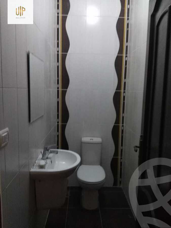 https://aqarmap.com.eg/ar/listing/6429602-for-sale-cairo-new-cairo-el-ahyaa-first-neighborhood-street-1