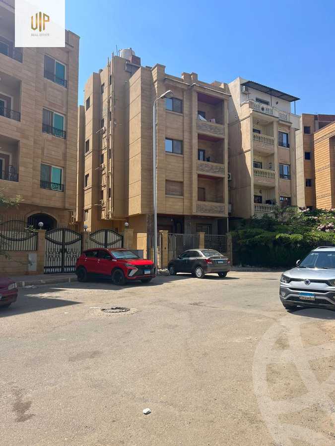 https://aqarmap.com.eg/en/listing/6500895-for-sale-cairo-new-cairo-south-investors-el-nasr-st