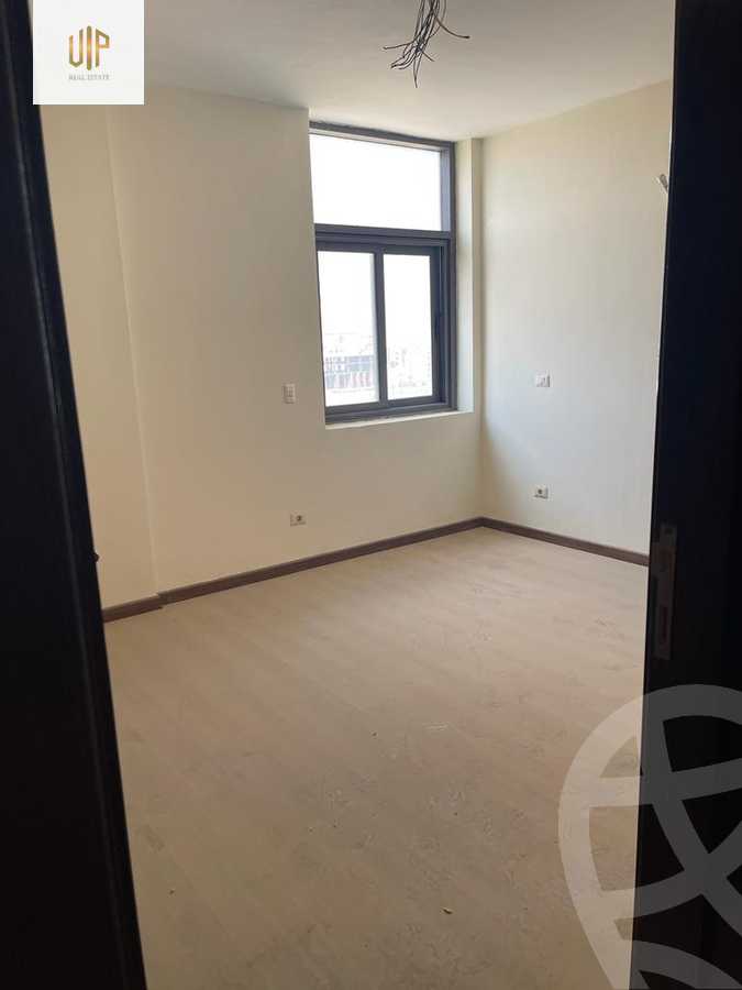 https://aqarmap.com.eg/ar/listing/6540757-for-sale-cairo-new-cairo-compounds-el-deyar-mokhabarat