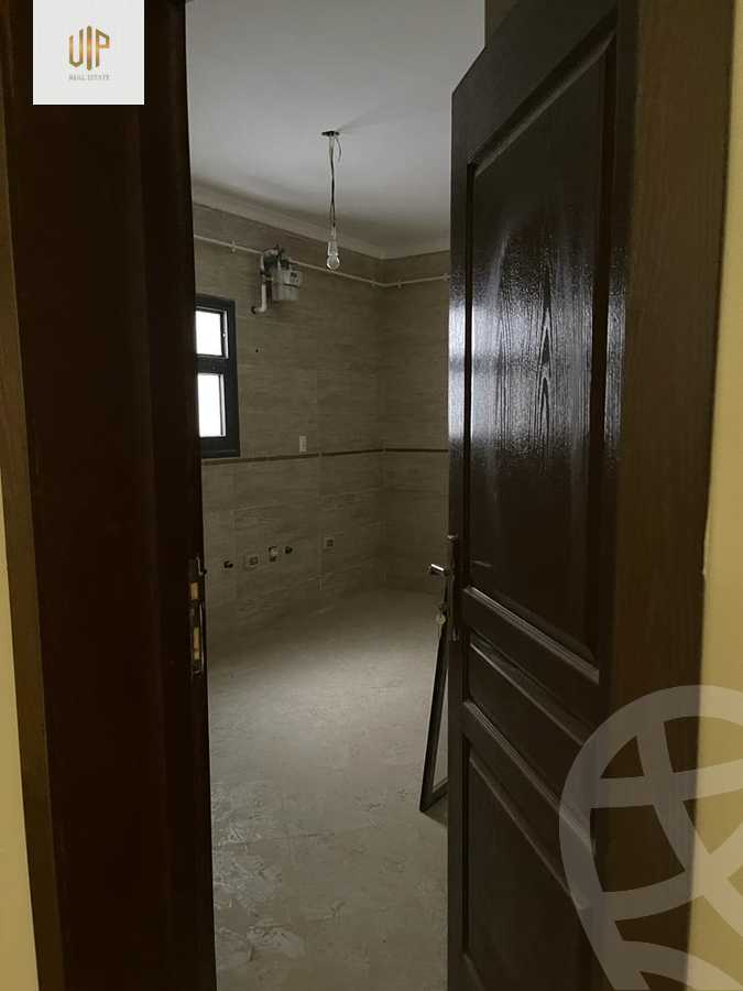 https://aqarmap.com.eg/ar/listing/6540757-for-sale-cairo-new-cairo-compounds-el-deyar-mokhabarat