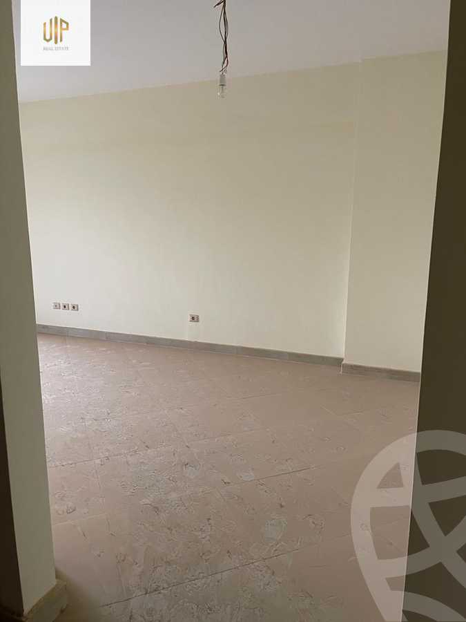 https://aqarmap.com.eg/ar/listing/6540757-for-sale-cairo-new-cairo-compounds-el-deyar-mokhabarat