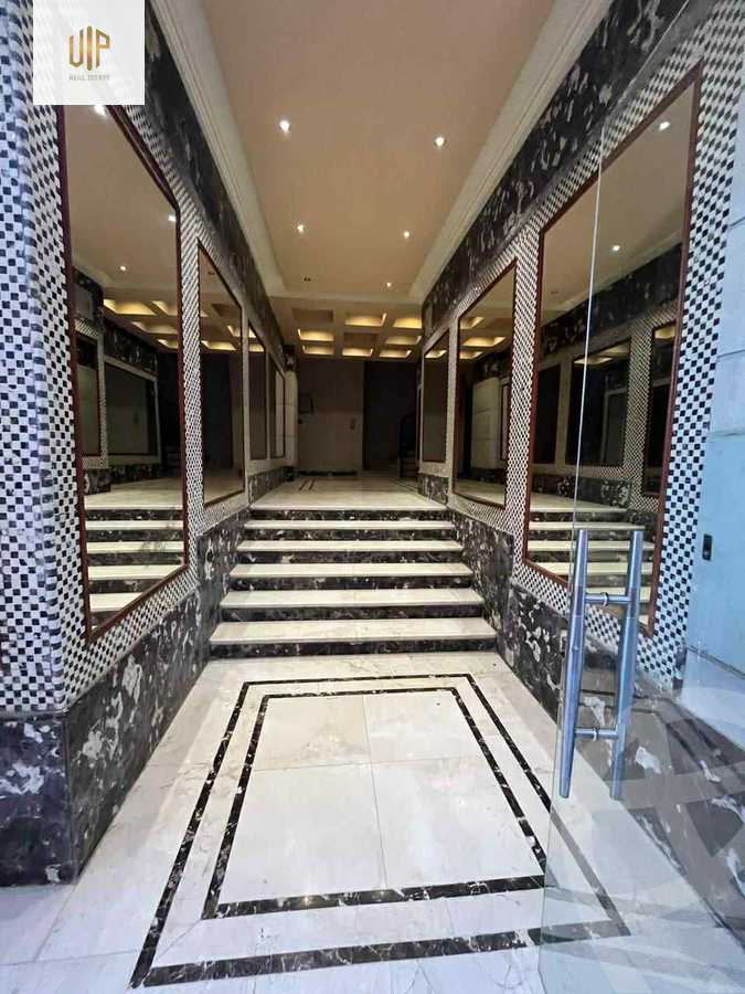https://aqarmap.com.eg/en/listing/6541077-for-sale-cairo-new-cairo-el-banafsg-el-banafsag-omarat-al-gabri-st