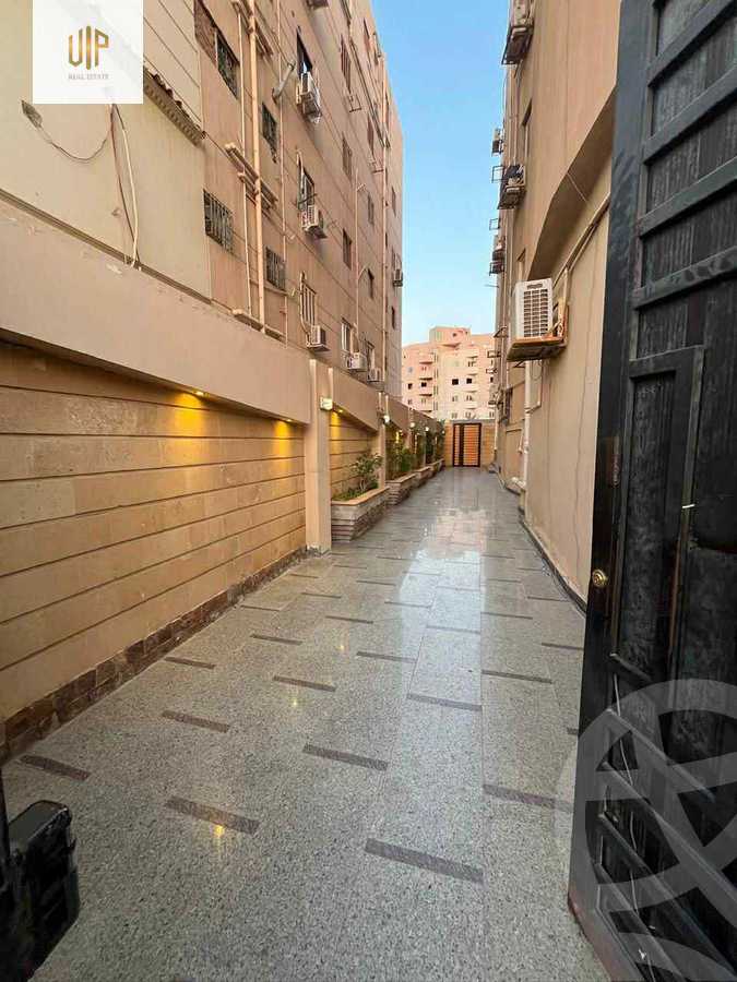 https://aqarmap.com.eg/en/listing/6541077-for-sale-cairo-new-cairo-el-banafsg-el-banafsag-omarat-al-gabri-st