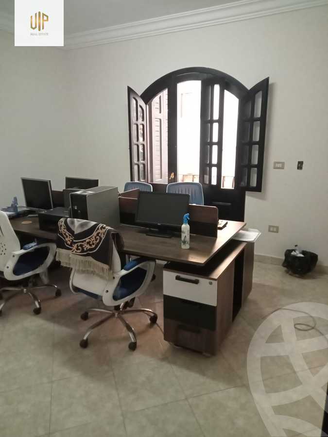https://aqarmap.com.eg/en/listing/6574736-for-sale-cairo-new-cairo-ganob-el-akadamiya-south-academy-z