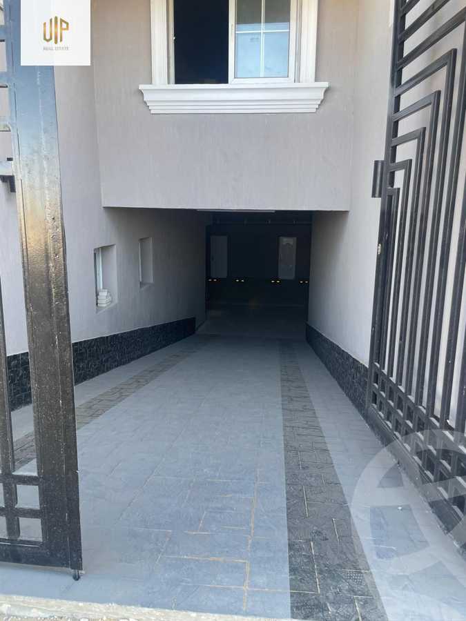 https://aqarmap.com.eg/en/listing/6580157-for-sale-cairo-new-cairo-bait-el-watan-south-suez-road-el-hay-el-takmely