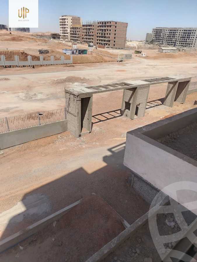 https://aqarmap.com.eg/ar/listing/6583397-for-sale-cairo-new-administrative-capital-r8-mynwrk