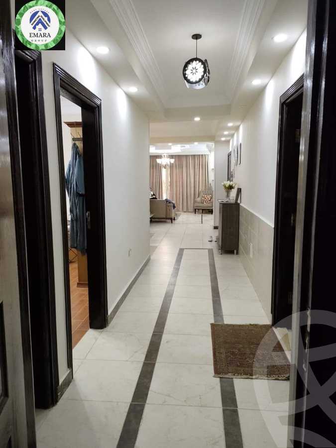 https://aqarmap.com.eg/ar/listing/3889445-for-sale-cairo-el-sheikh-zayed-city-el-hay-el-khames-lhy-lkhms