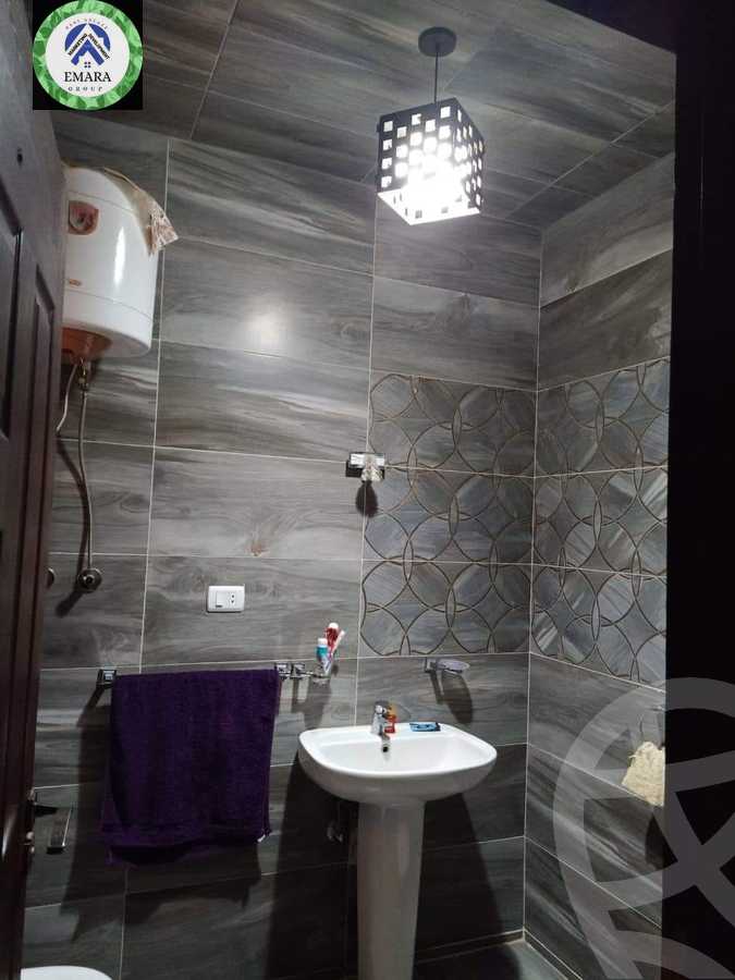 https://aqarmap.com.eg/ar/listing/3889445-for-sale-cairo-el-sheikh-zayed-city-el-hay-el-khames-lhy-lkhms