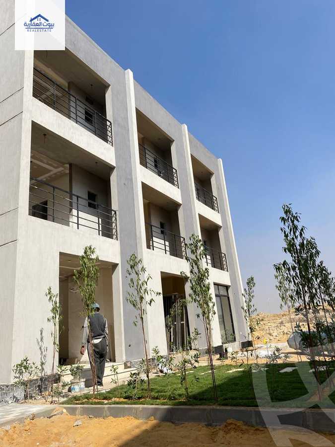 https://aqarmap.com.eg/en/listing/4378967-for-sale-cairo-new-cairo-lmstqbl-syty-compounds-kmbwnd-mwnty-nbwlywny-rybwrtj-l-qry