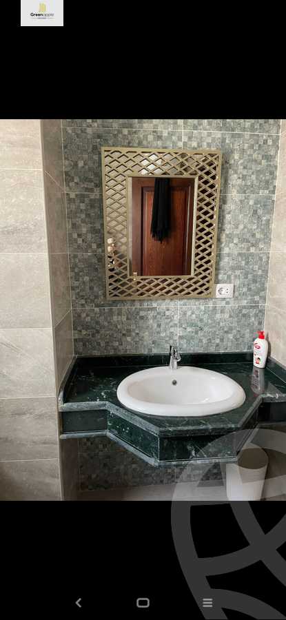 https://aqarmap.com.eg/en/listing/4368093-for-rent-cairo-new-cairo-compounds-mountain-view-hyde-park