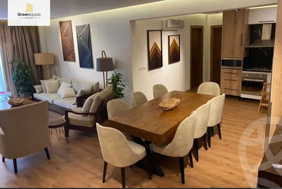 https://aqarmap.com.eg/en/listing/4372260-for-sale-cairo-new-cairo-compounds-moon-valley
